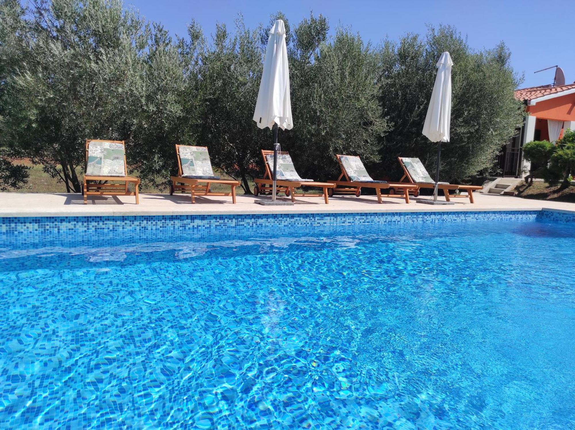 Villa Dorina Barban Exterior photo