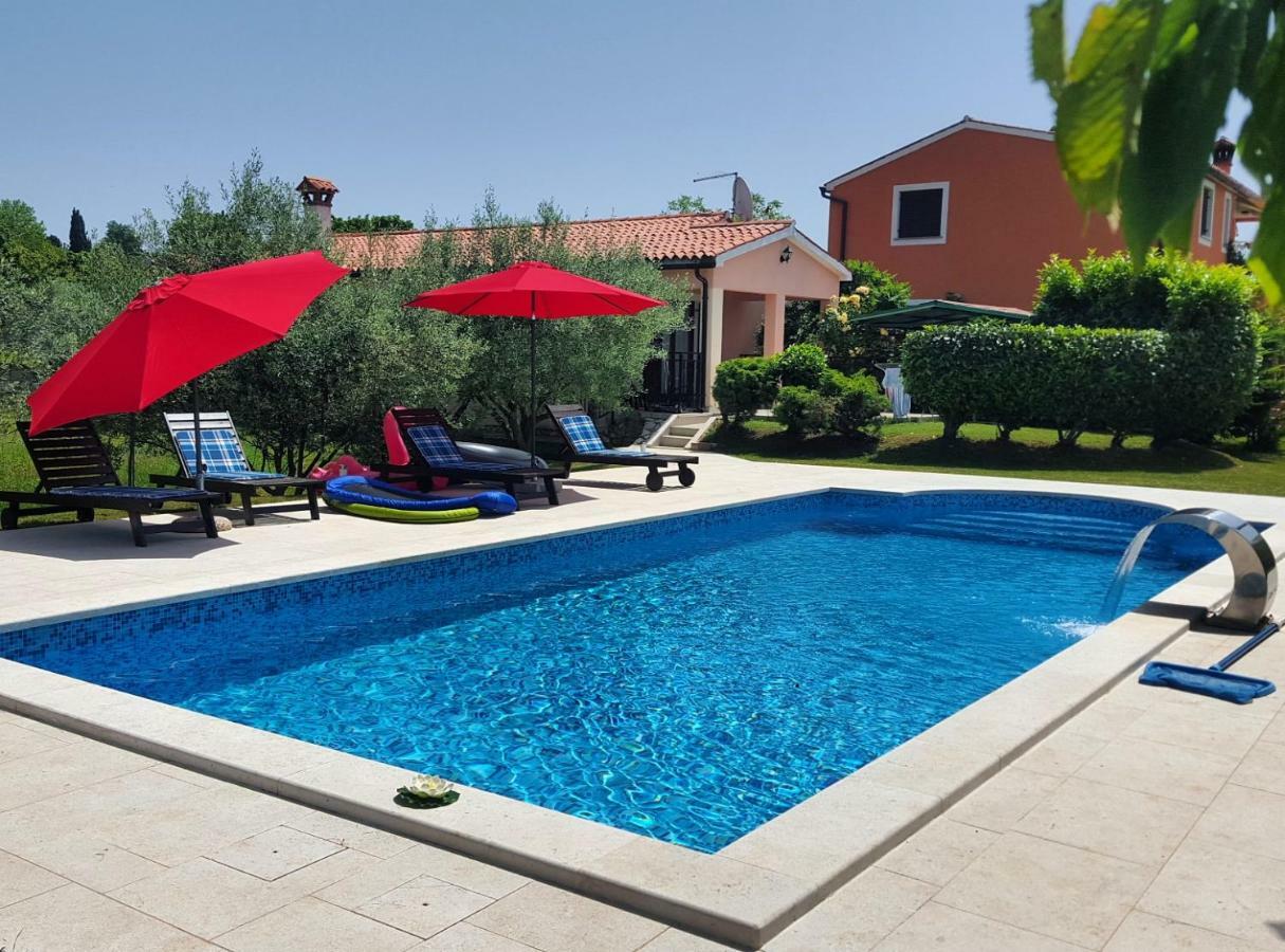 Villa Dorina Barban Exterior photo